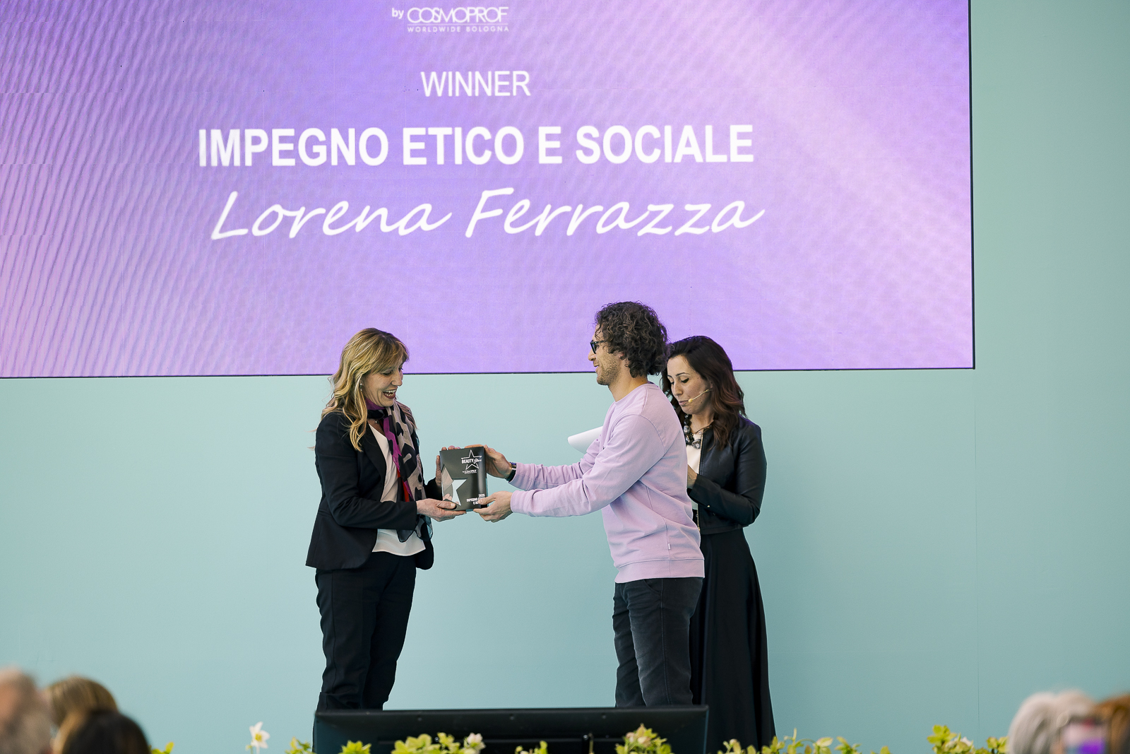 IMPEGNO ETICO E SOCIALE